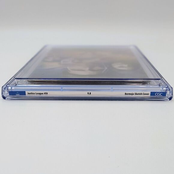 Justice League (Vol 4) #59 - CGC 9.8 (DC Comics, 2021) - 1:50 Snyder Variant - Picture 3 of 3